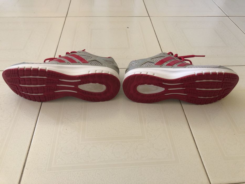 Sapatilhas Adidas Energy Cloud n.º 40, com pouco uso.