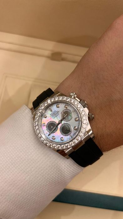 Zegarek ROLEX Cosmograph Daytona Masa perłowa z diamentami