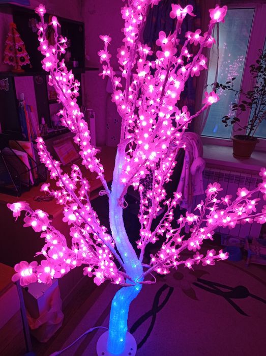 Сакура декоративная, дерево электро