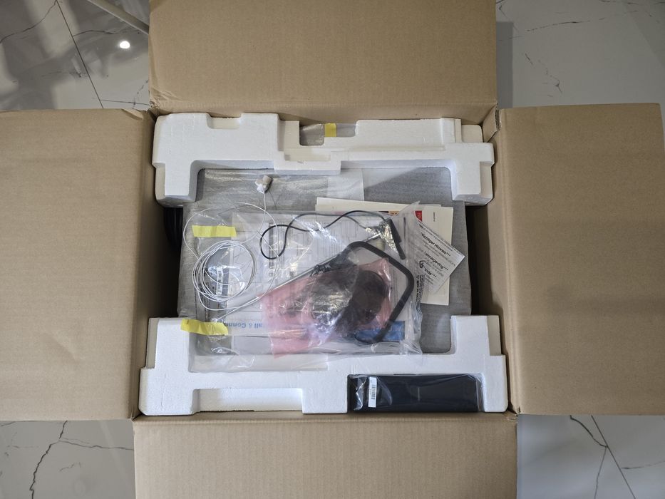 ONKYO TX-NR676E 7.2 165W Amplituner Kompletny