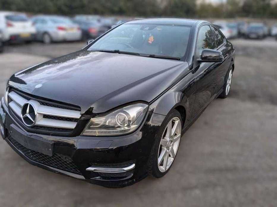 Mercedes Classe W204 C250 de 2014 (Para Peças)