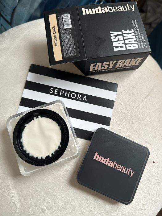 Puder huda beauty