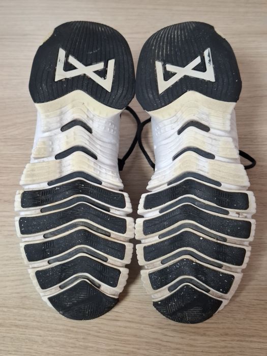 Кроссовки NIKE Air/23,5 см./р.36,5/Вьетнам