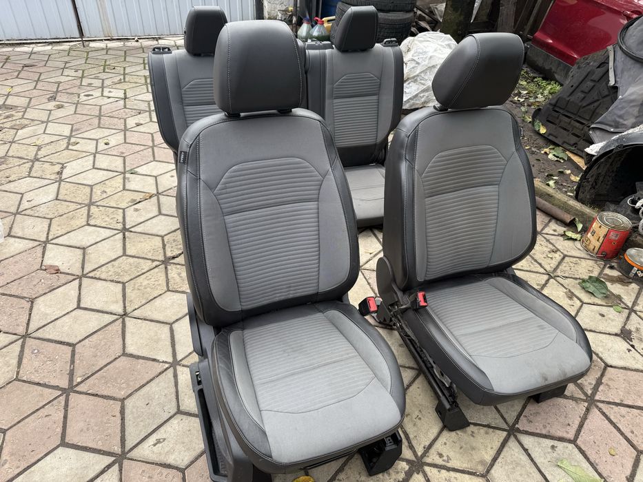 Ford escape салон сидіння підголовник 2016 2017 2018 2019