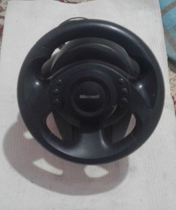 Games + Steering Wheel and Pedals - Gamer - Microsoft - PC64584327712387121