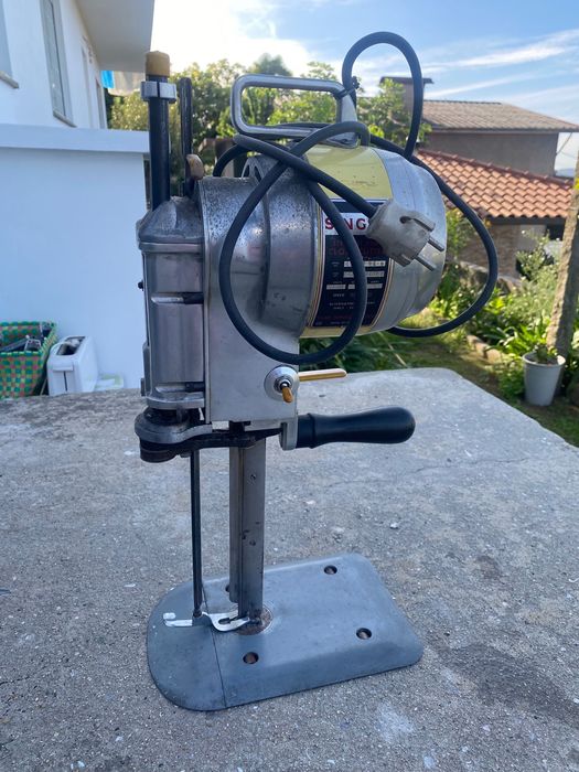 Máquina de corte de tecido