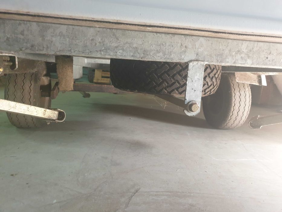 Auto tenda como nova