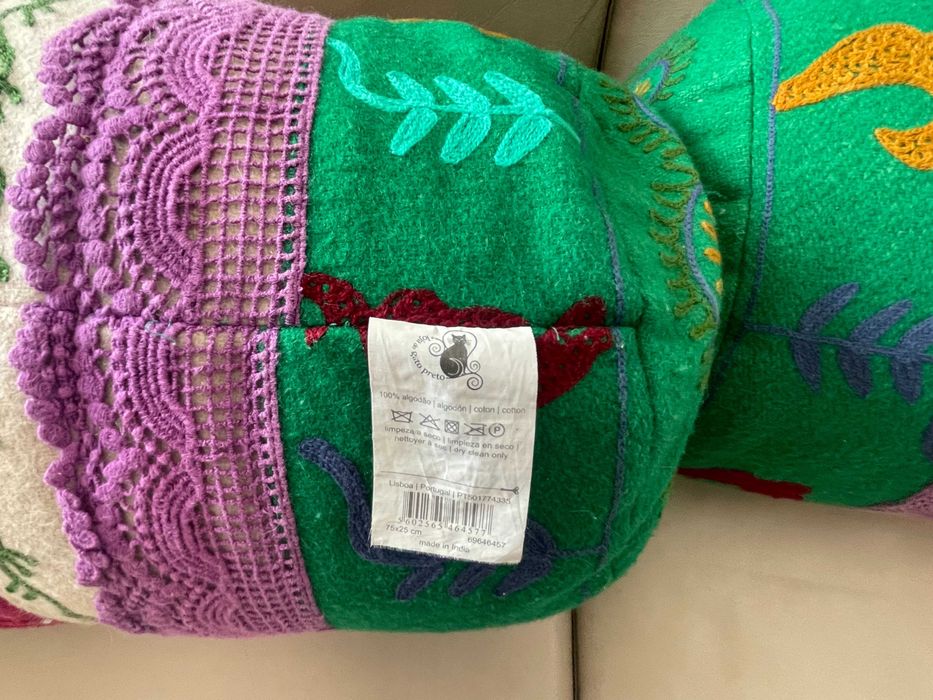 2 almofadas decorativas, Gato Preto