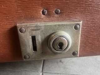 Mala de viagem antiga Revelation nova