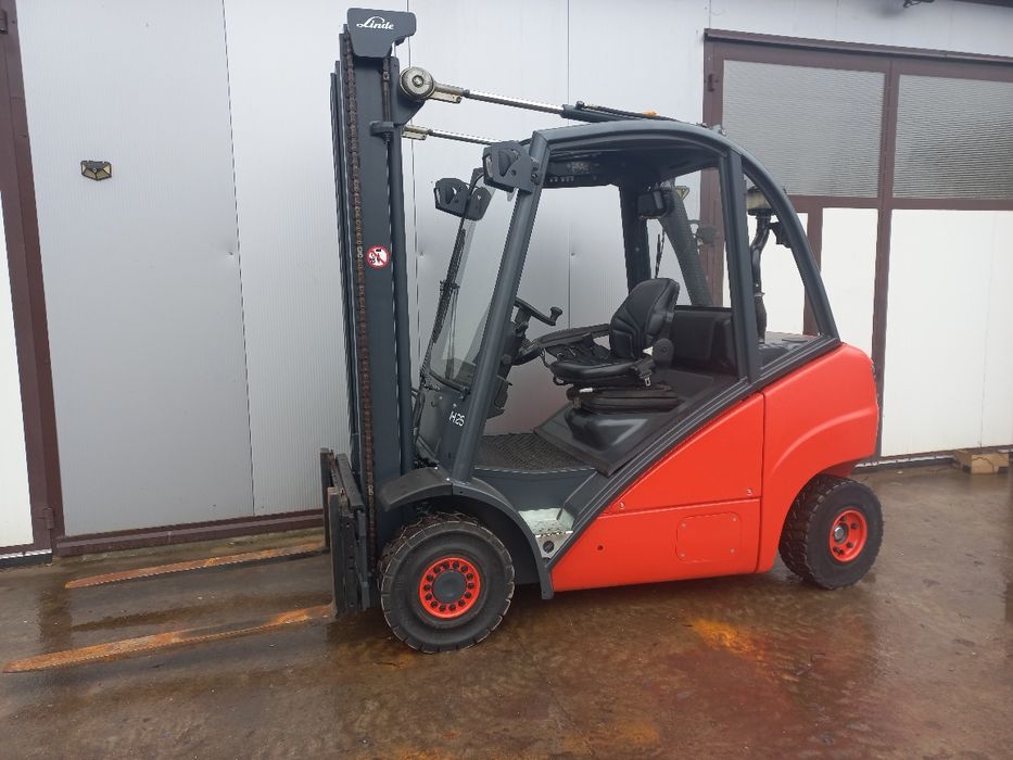 Wózek widłowy linde H25