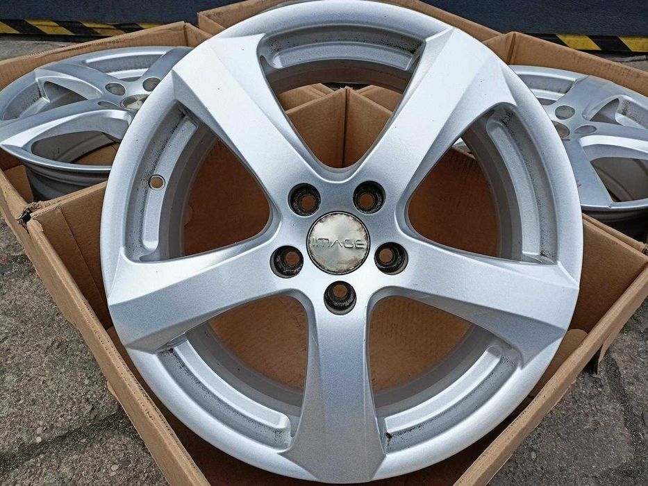 Felgi 17cali Ford Focus Land Rover Discovery Sport Volvo S60 V60 7124