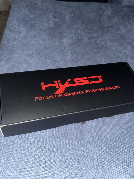 Продам игровую клавиатуру HXSJ Wave V800