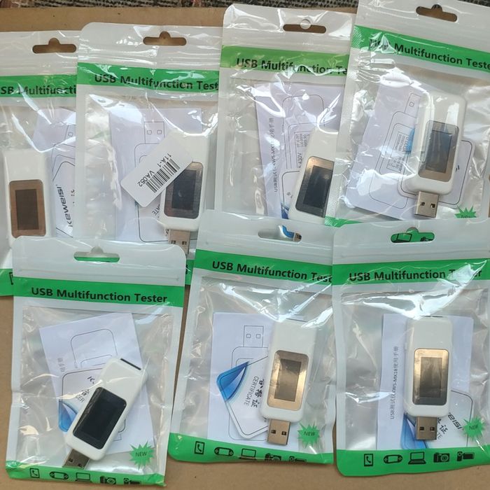 Keweisi KWS-MX18L , USB тестер , многофункциональный , цветной.