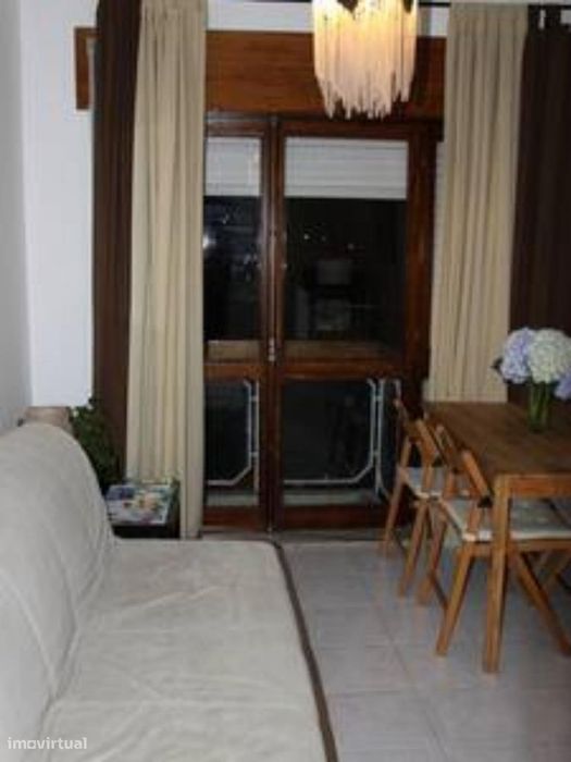 Apartamento com 1 quartos - localizado em Ramalde Porto