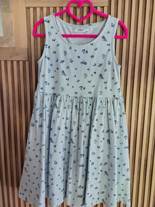 Sukienka Reserved 128