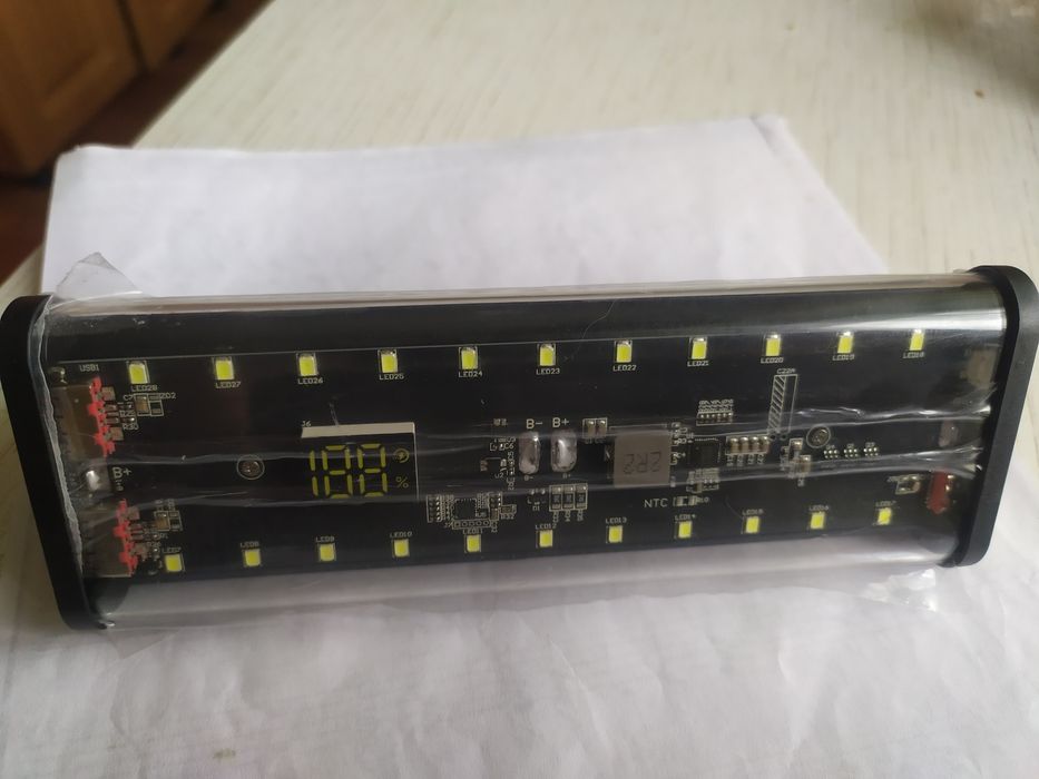 Корпус Power bank для аккумуляторов 18650