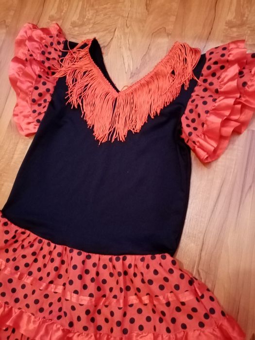 Маскарадные, карнавальные платья наряды.