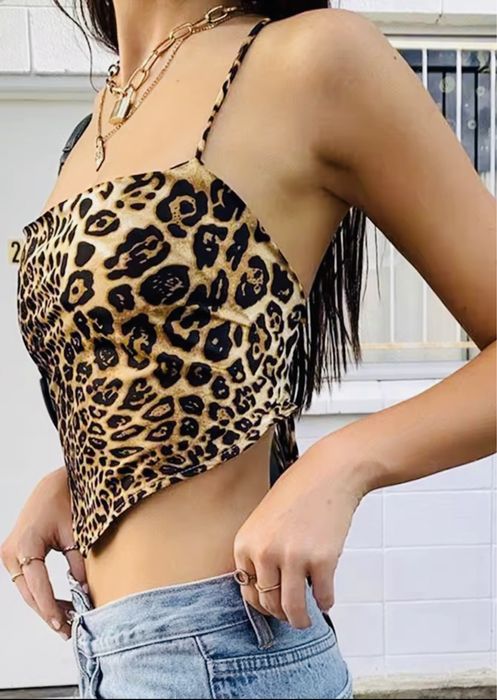 Жіноча безрукавка з леопардовим візерунком