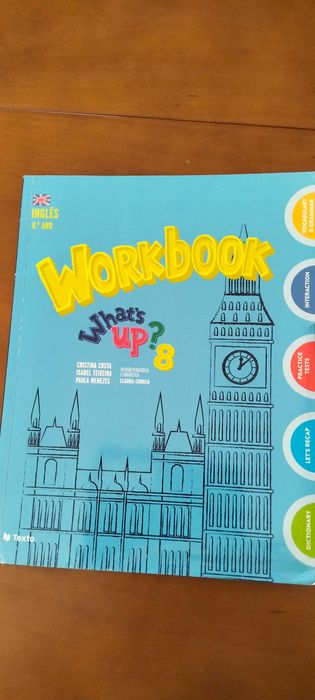 Livro de fichas de inglês do 8° ano