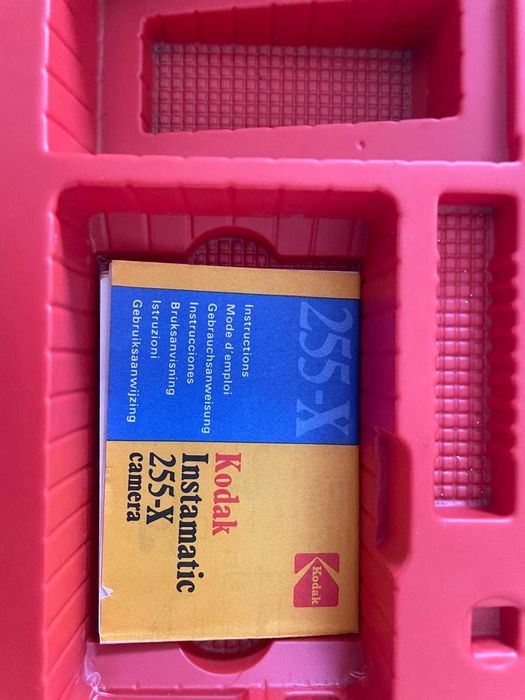 Máquina fotográfica antiga Kodak antiga INSTAMATIC 255-X