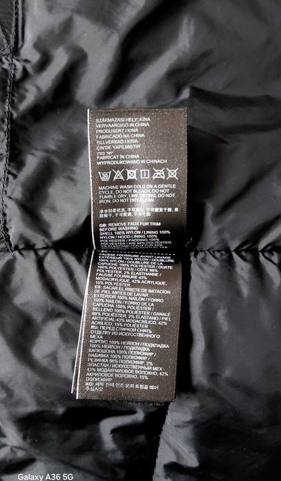 Damska śliczna kurtka,parka SuperDry Everest.