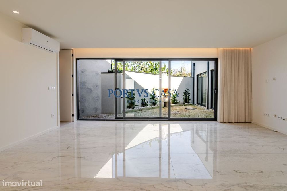 Moradia Térrea T3 || Garagem || Terraço | Lavra