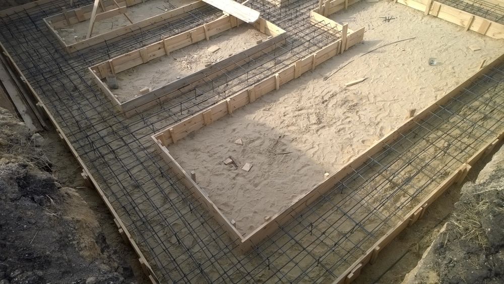 Строительство домов. Кладка кирпича,газоблока.