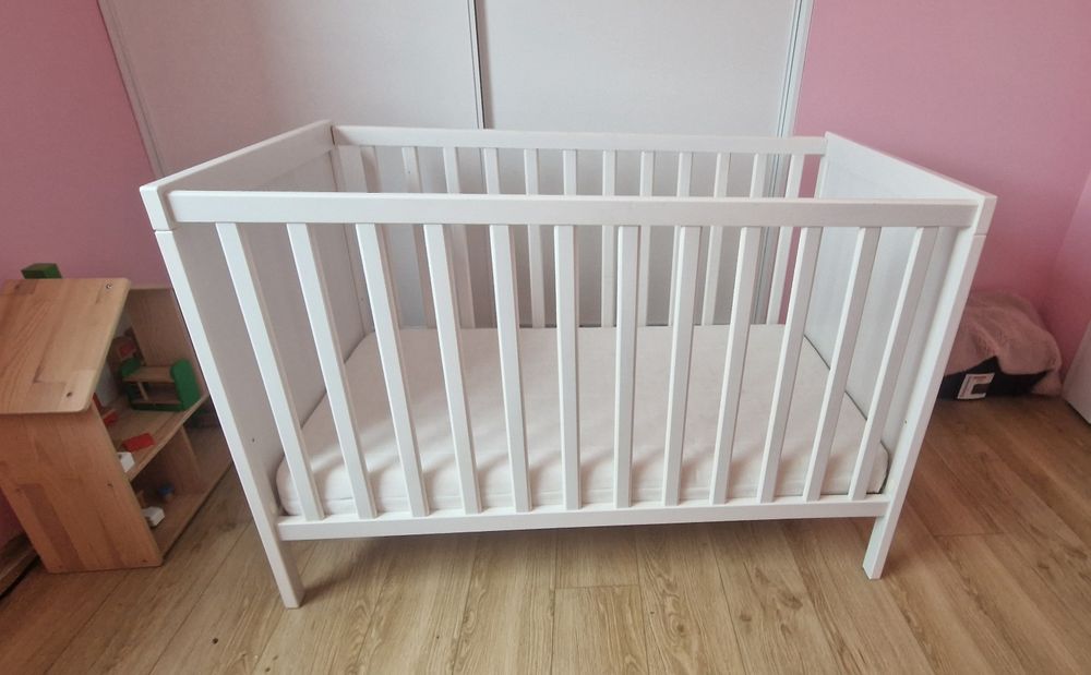 Łóżeczko dziecięce