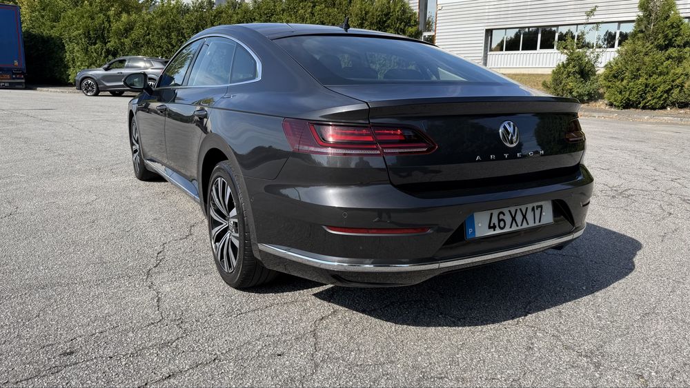 Volkswagen Arteon 2.0TDi DSG