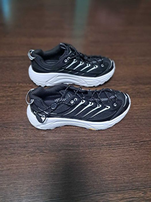 Кросівки Hoka One One Mafate.  Tнrее. 2  Р 40 2/3 25 .5 см