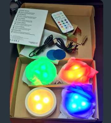 Luzes LED recarregáveis ​​com controle remoto, alimentadas p/bateria