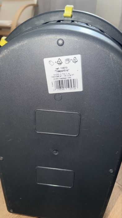 Переноска для  котів та собак