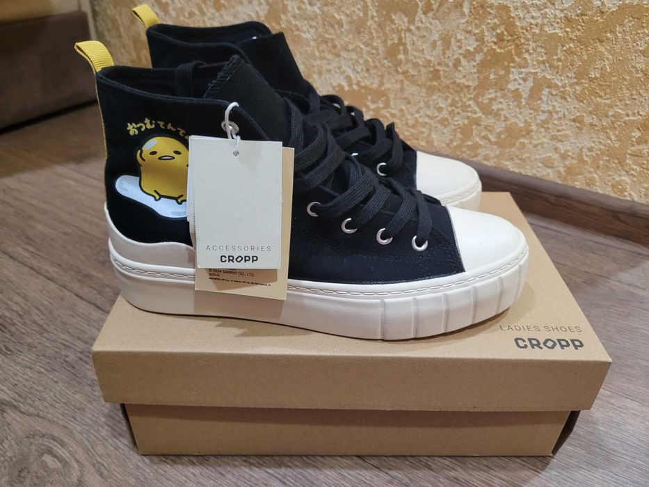Високі кросівки ,Хайтопи, молодіжні кросівки ТМ Cropp