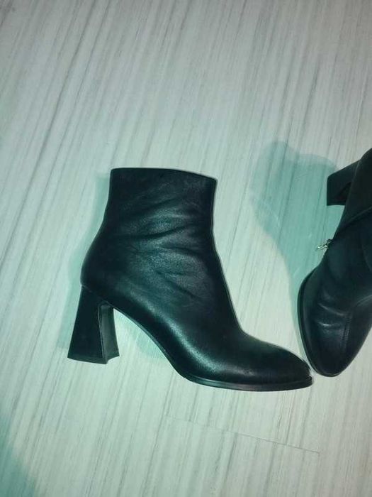 buty botki skórzane rozm. 41 firmy Simple