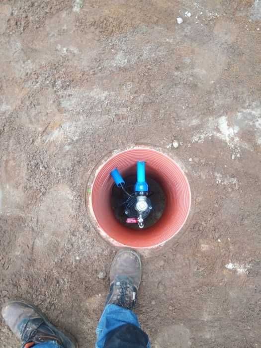 Studnie głębinowe koparko ładowarka minikoparka wywrotka wyburzenia