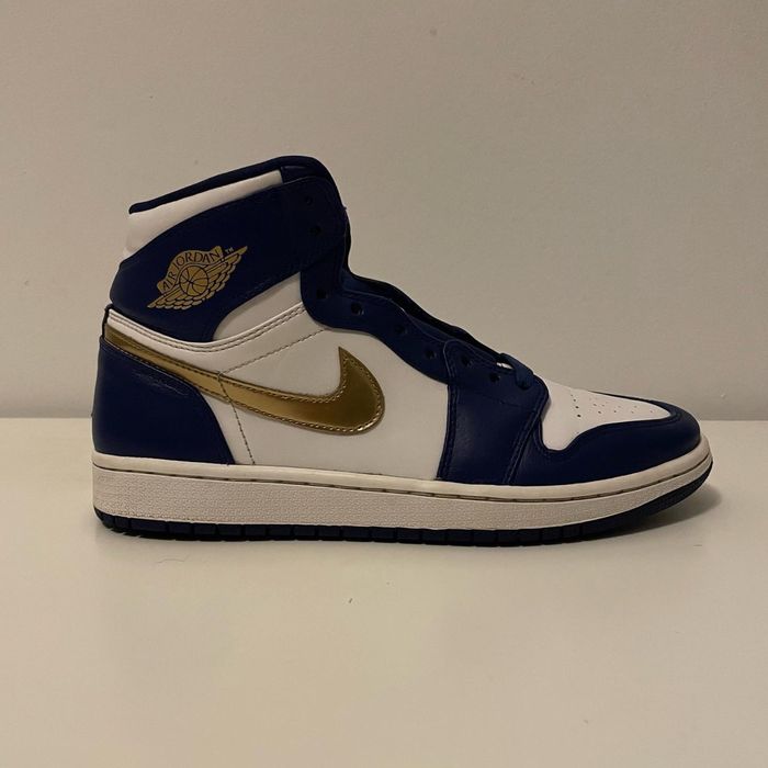 Air Jordan 1 high Gold Medal