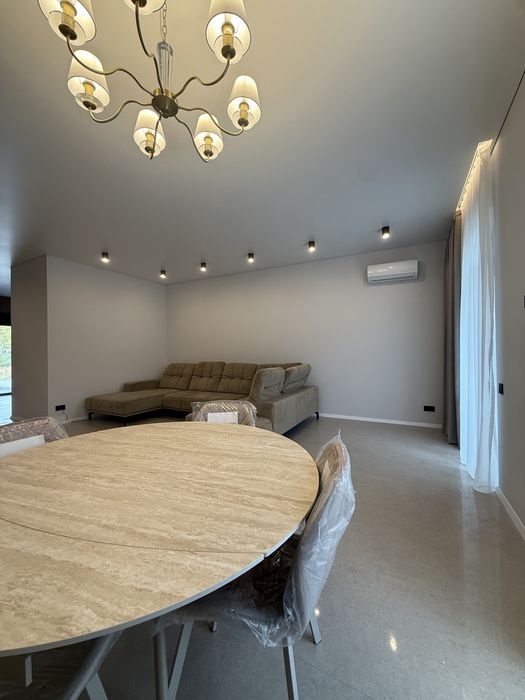 Продаж таунхаусу.