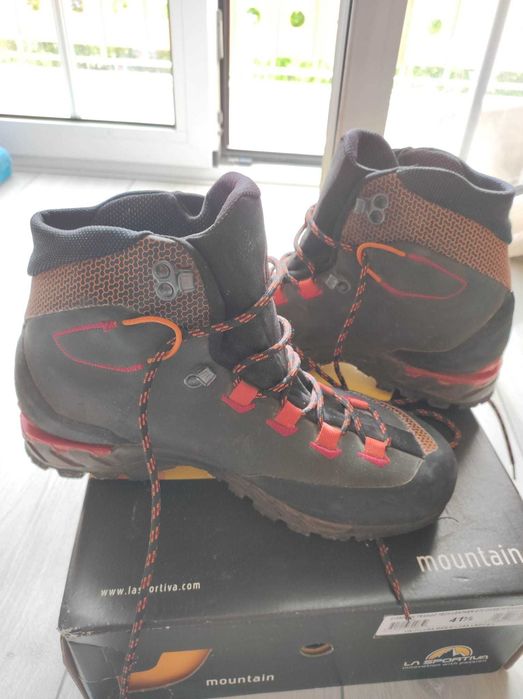 La Sportiva Trango Tech Leather GTX tam. 41 1/2 — usadas 2 vezes, excelente estado