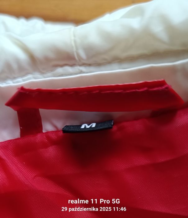 Modna kurtka damska.