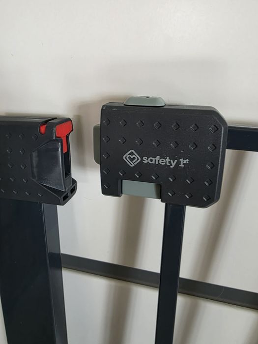 Bramka rozporowa safety 1st 73-80cm antracyt