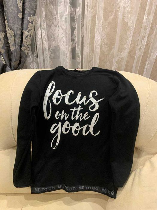 Трикотажна кофтинка