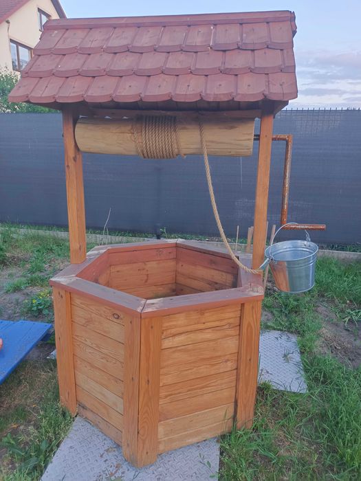 Studnia ozdobna ogrodowa