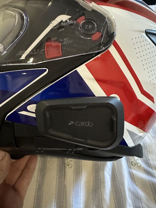 Capacete modelar SMK com sistema Cardo