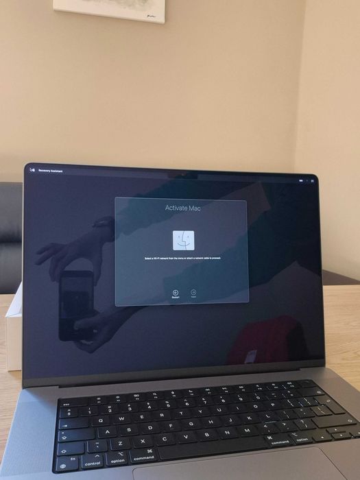 MacBook M1 PRO 16GB RAM 512GB SSD