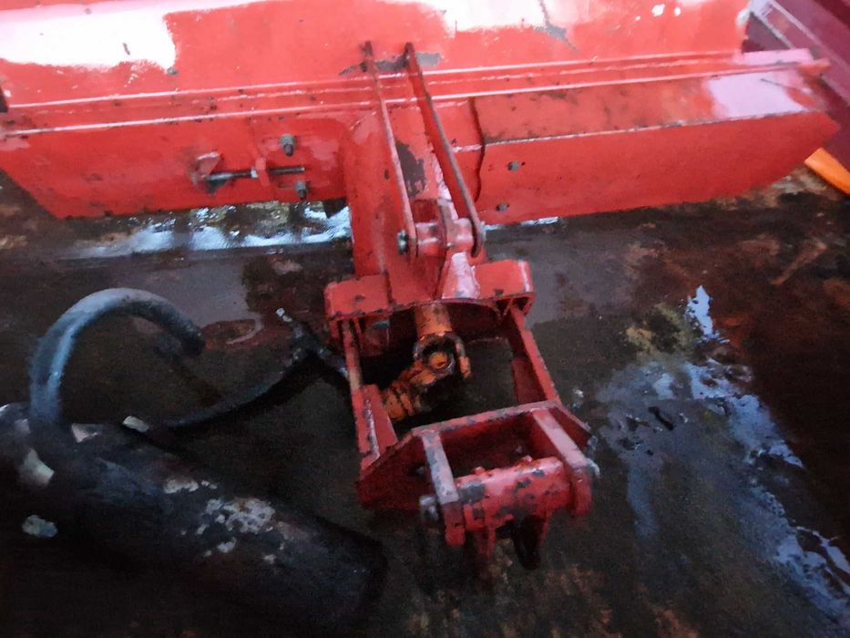 Glebogryzarka KYR 100A