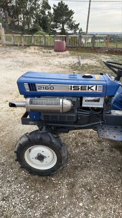 Trator Iseki 2160