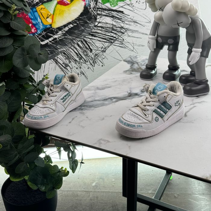 Дитячі кросівки шкіряні Adidas Forum 26 розмір E1292