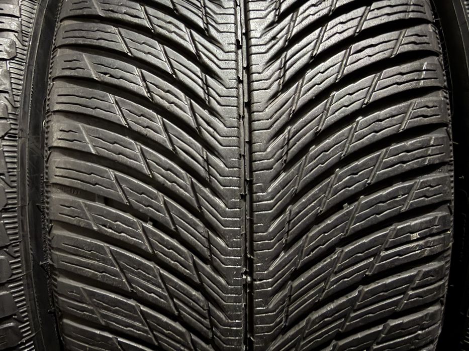 245/35 r20 Michelin 4шт.