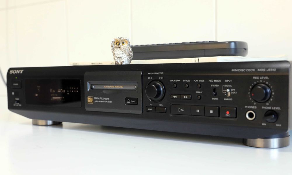 Sony MDS-JE510 minidisc com comando