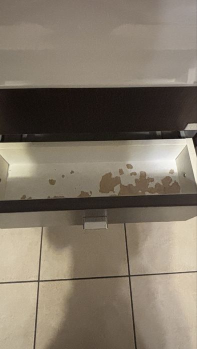 Zestaw , umywalka z lustrem